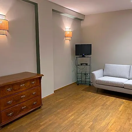 Bed & Breakfast Buchner 2*