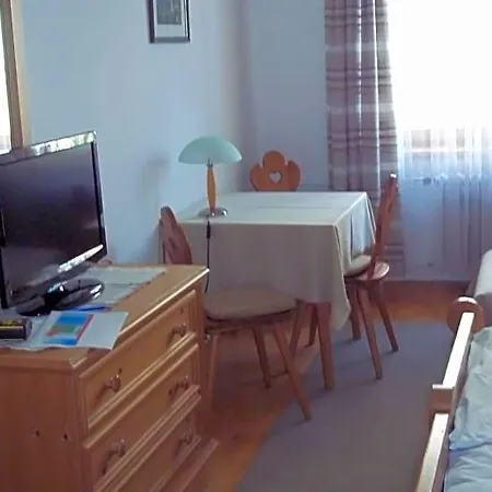 Bed & Breakfast Buchner 2*