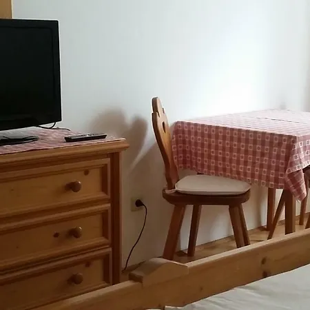 Frühstückspension Buchner 2*